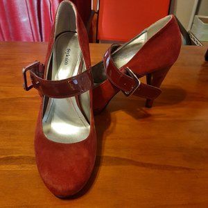 Brand New Style & Co. Dark Red Suede Closed Toe Heel - Size 10M